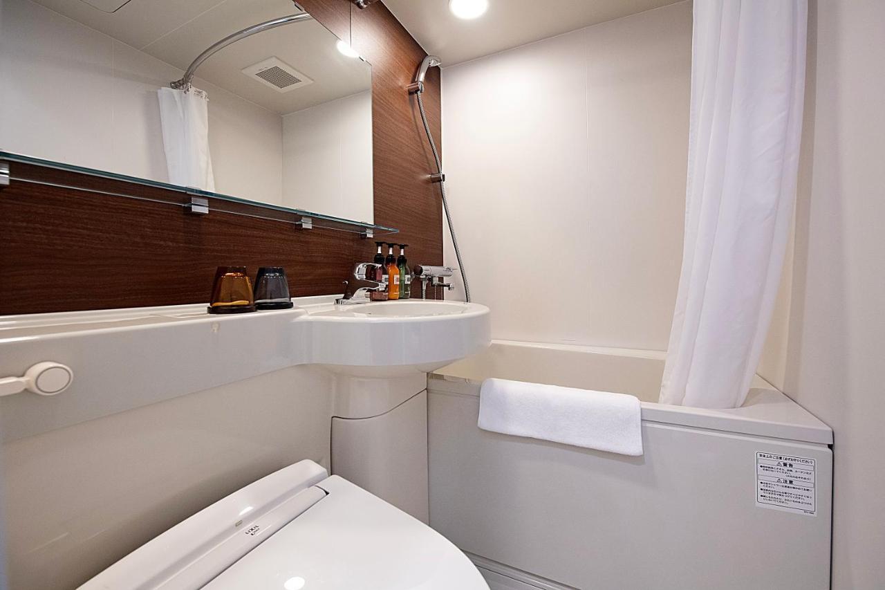 Nest&Rise Osaka Namba Hotel מראה חיצוני תמונה